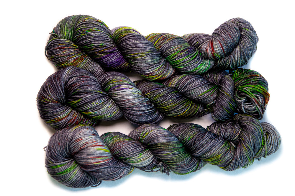 Bismuth, Dark